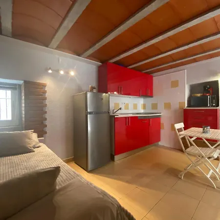 TH120 Studio Trinquet *