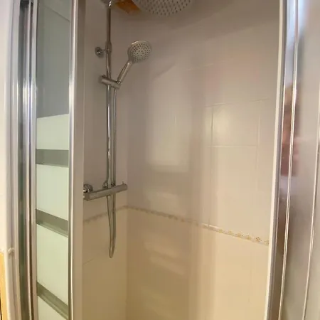 TH120 Studio Trinquet Apartamento *